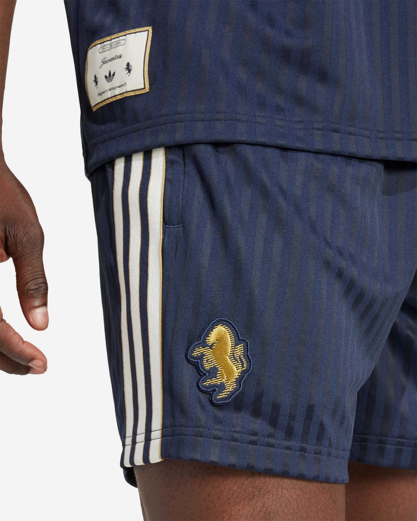Oficiálne futbalové oblečenie Adidas Juventus Icon OG M JF0461