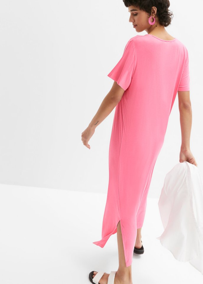 Bequem geschnittenes Shirt-Kleid mit Schlitz in Midi-Länge