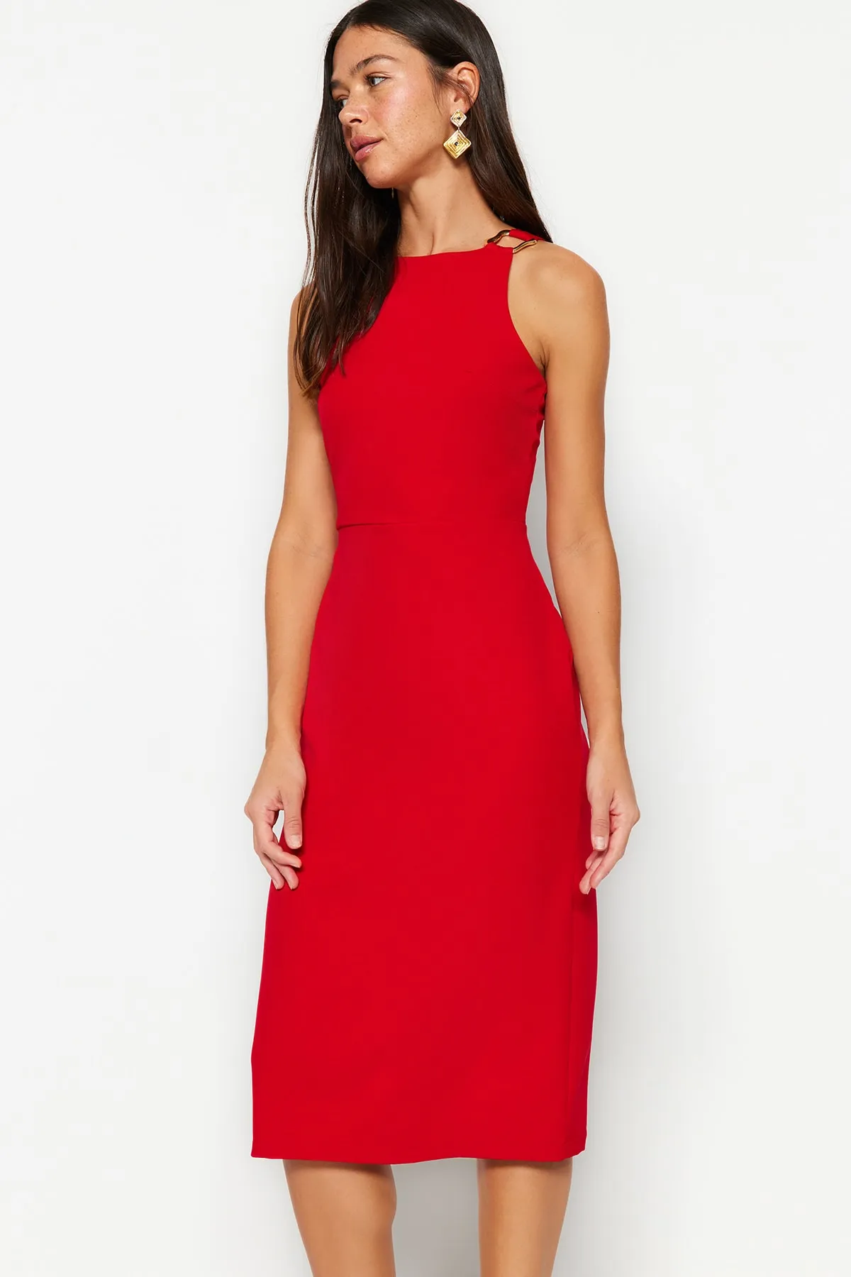 Trendyol Collection  Rotes Accessoire, detailliertes, tailliertes/tailliertes Midi-Webkleid TWOSS23EL02115