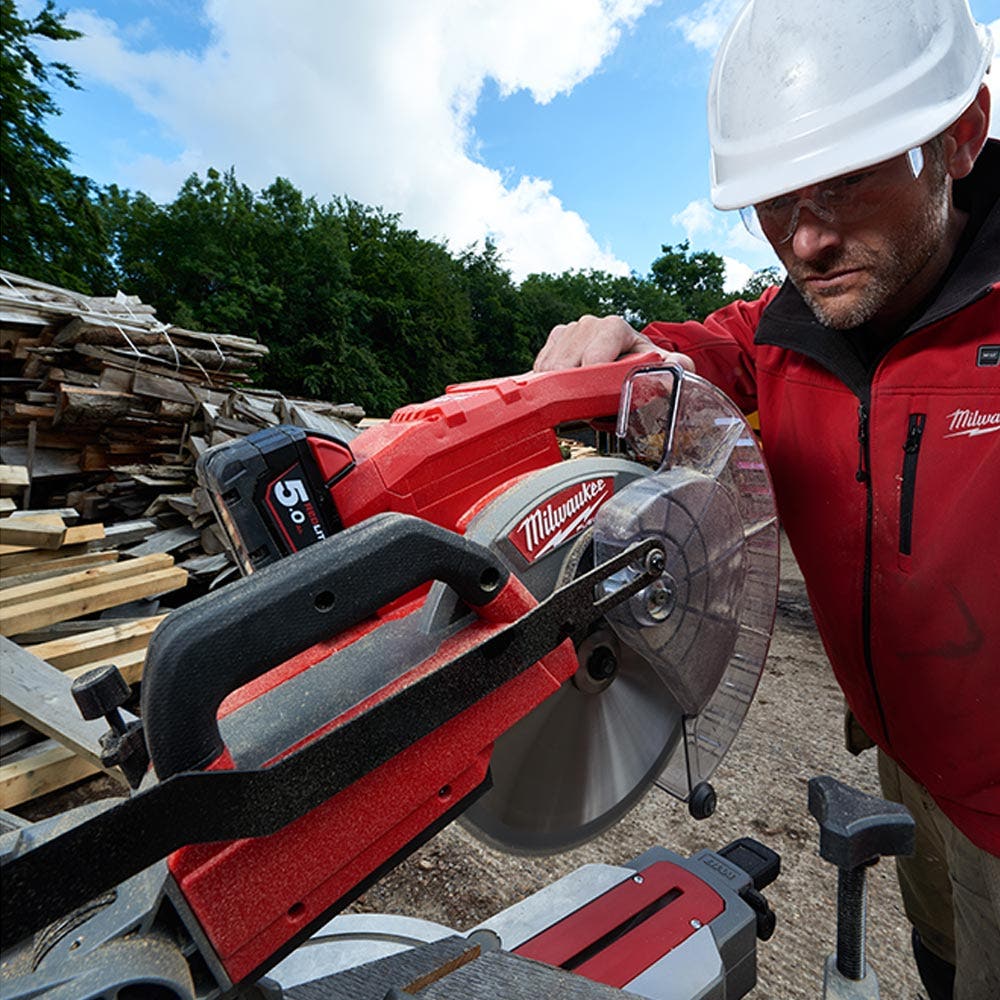 MILWAUKEE 18V Brushless 254mm FUEL Sliding Compound Mitre Saw Skin M18FMS254-0