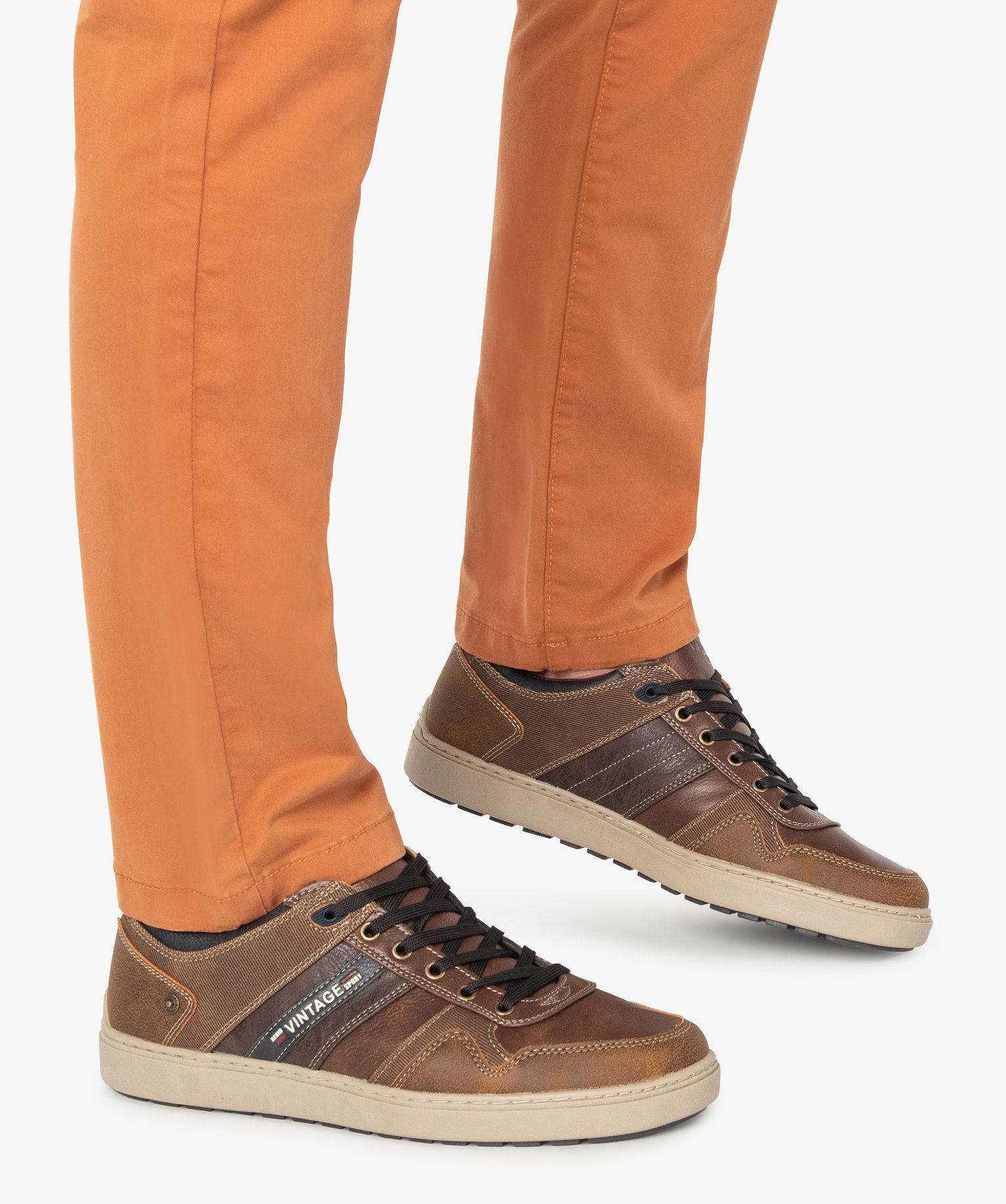 Baskets homme à lacets avec empiècements multimatières camel | GEMO