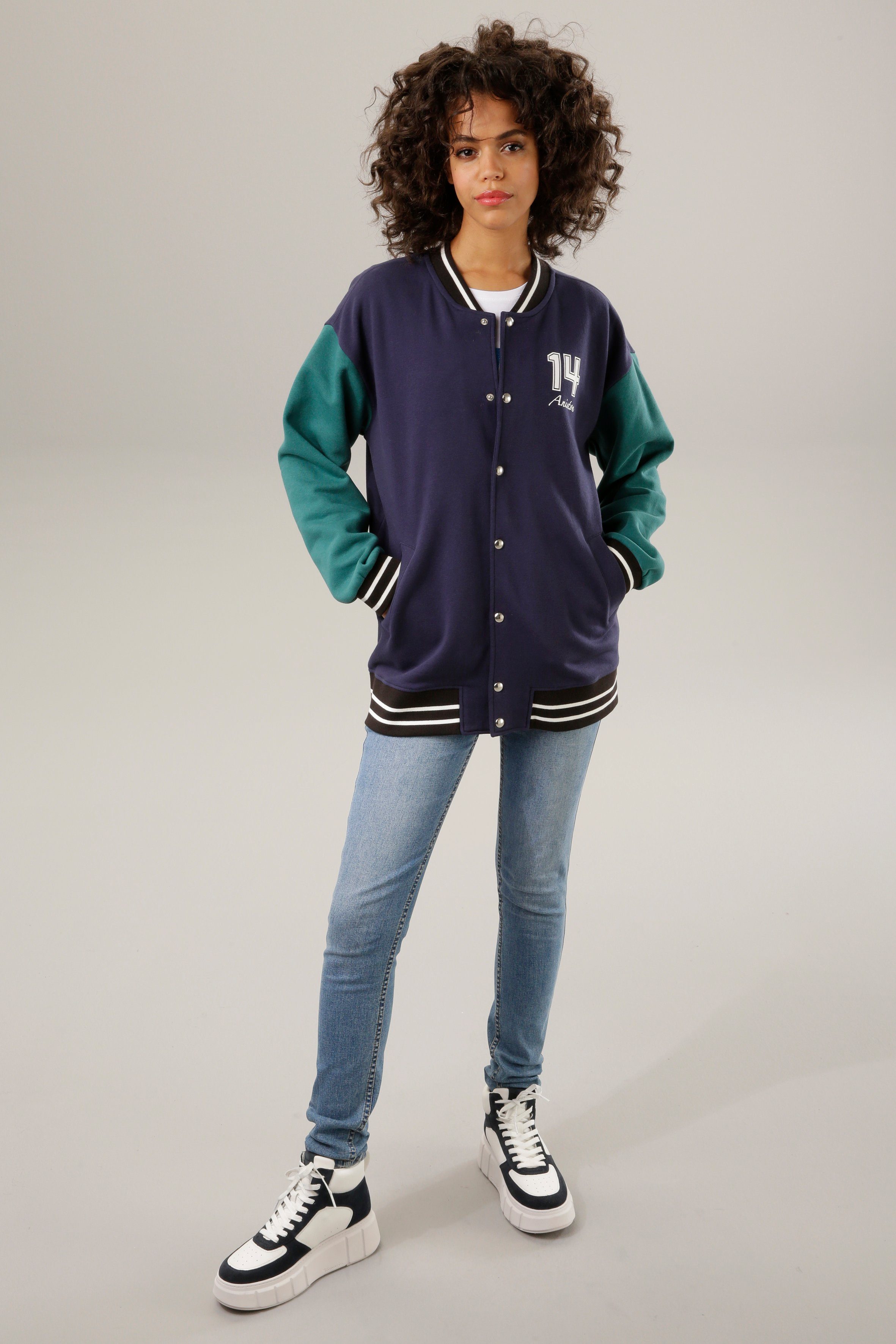 Aniston CASUAL Blouson im trendigem Colorblockung und gestreiften Bündchen