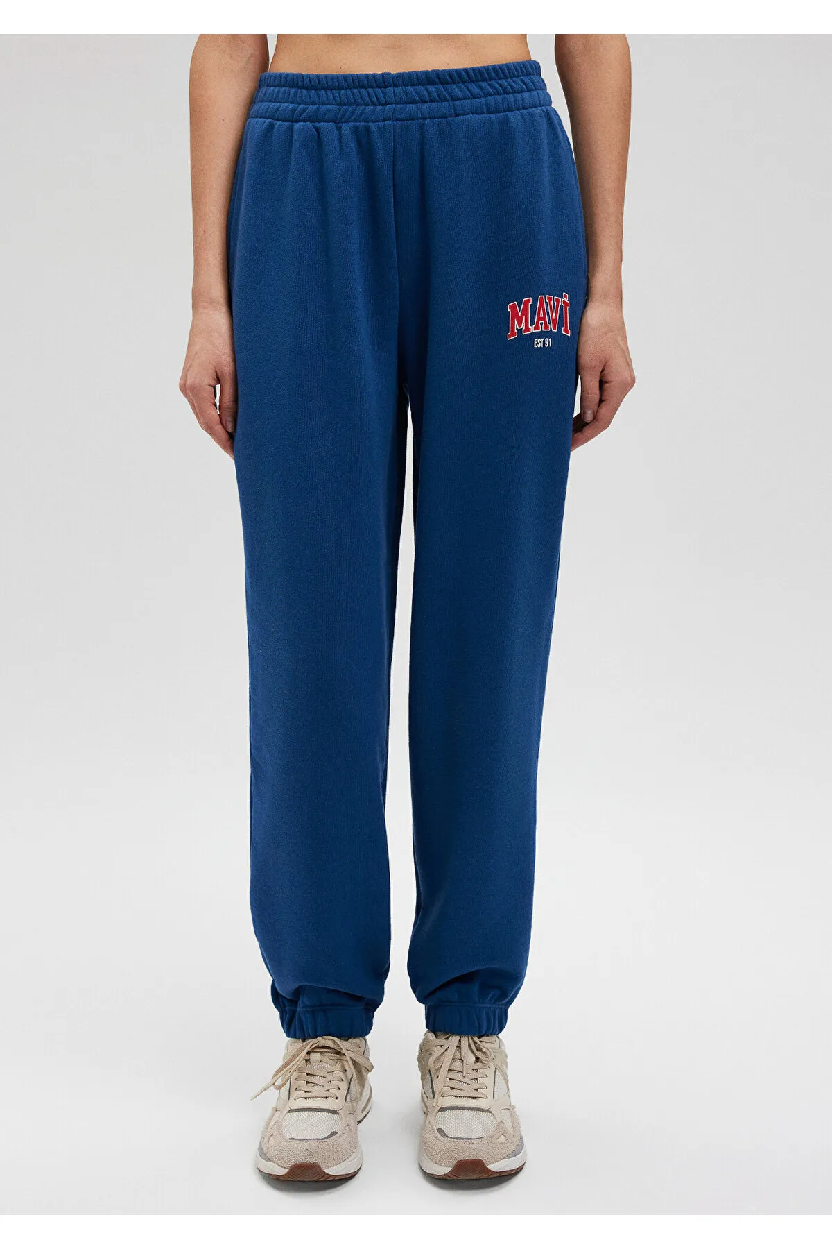 Mavi  Marineblaue Jogginghose mit Logo-Print1010757-82625