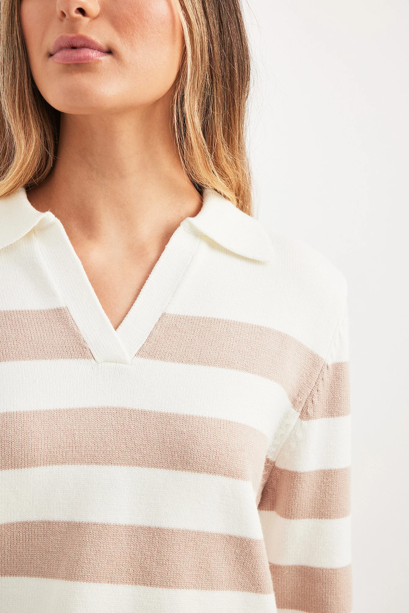 Strickpullover mit Kragen