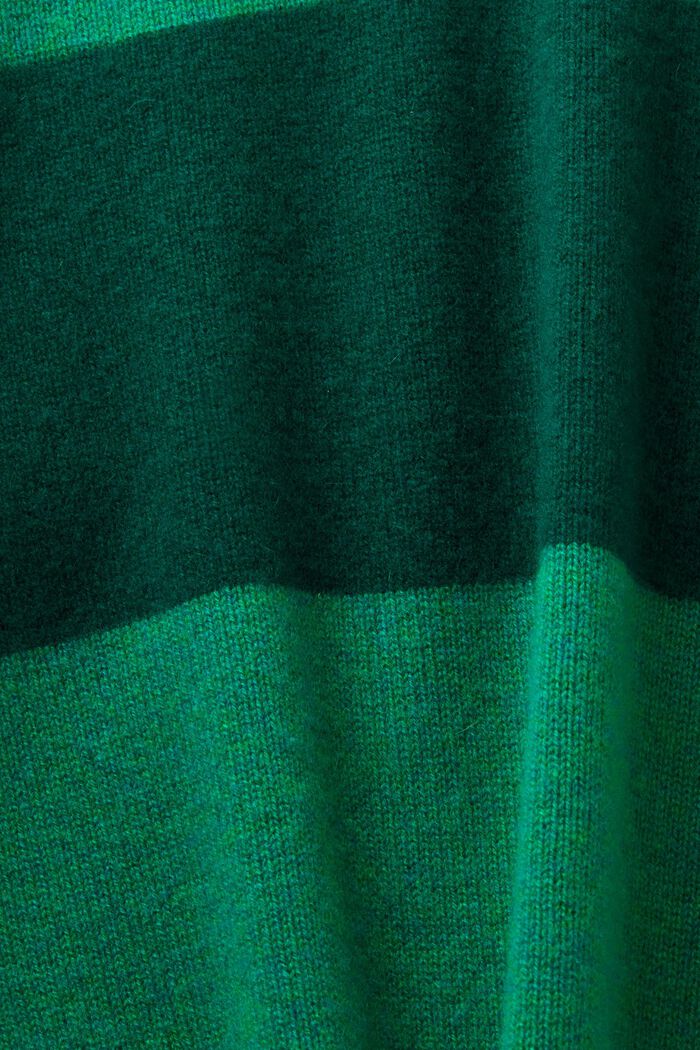Kaschmirpullover mit Rugbystreifen und V-Ausschnitt
