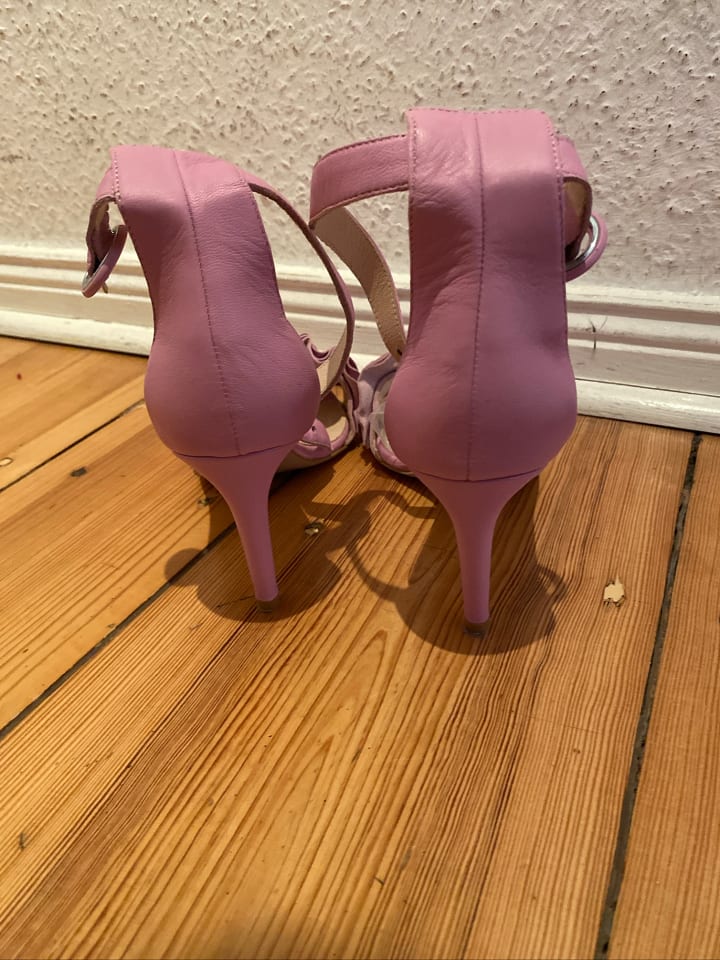 Gino Rossi Leder-Sandaletten in Rosa günstig kaufen 36
