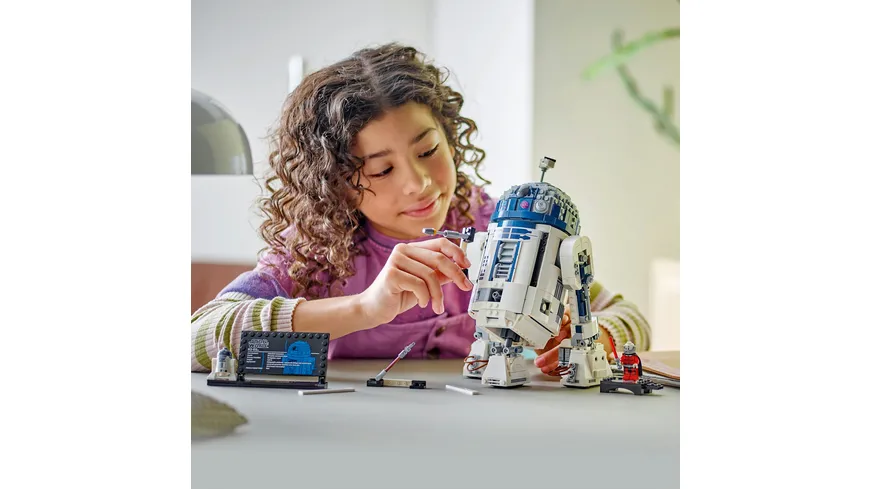 LEGO Star Wars 75379 R2-D2 Spielset
