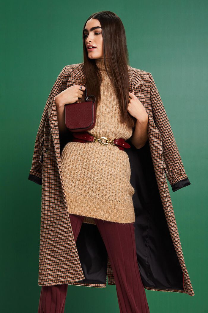 Grobstrick-Pullover mit Stehkragen