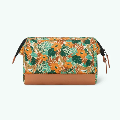 Picos green toiletry bag