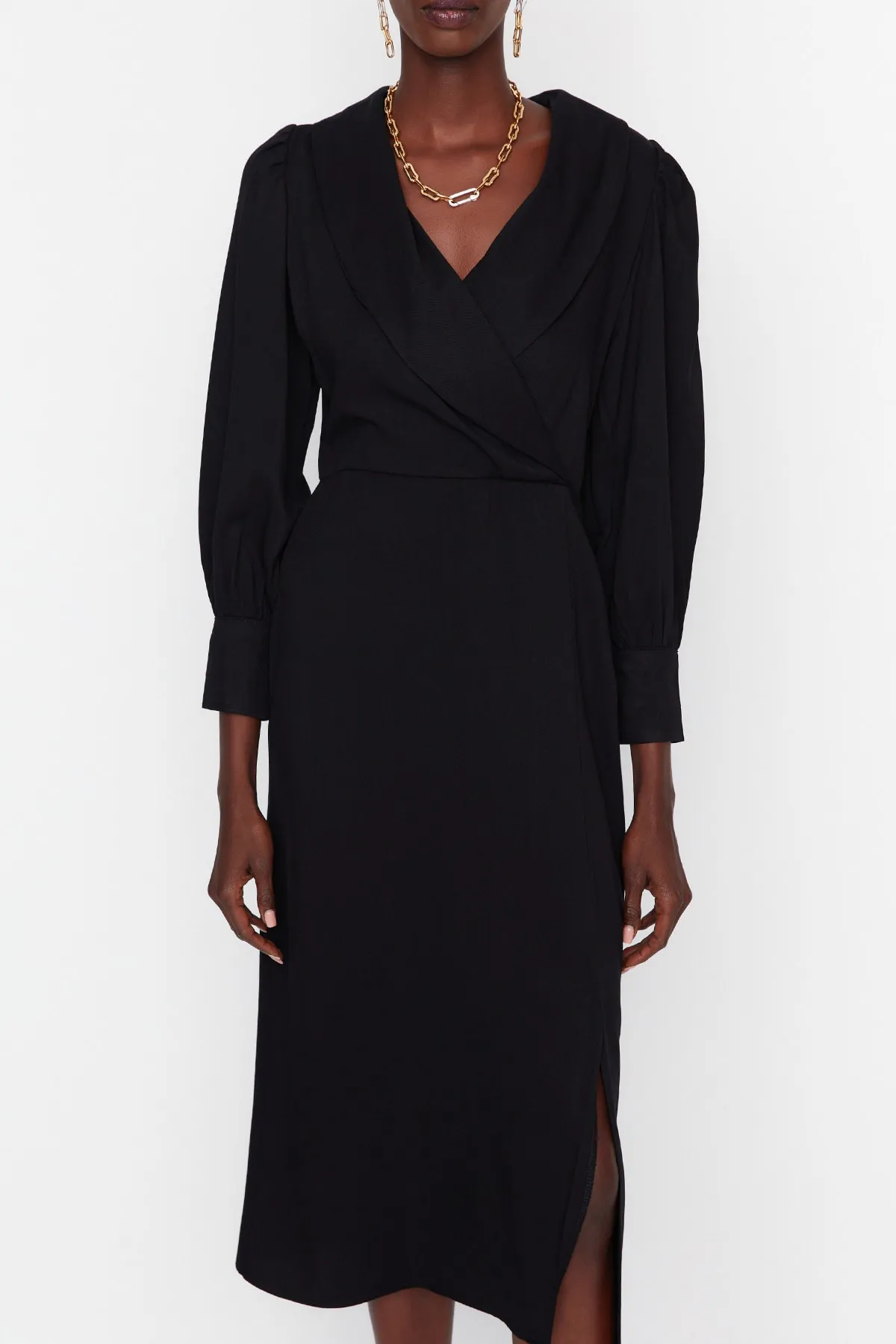 Trendyol Collection  Schwarzes, zweireihiges, gewebtes Kleid mit Kragen TWOAW21EL0230