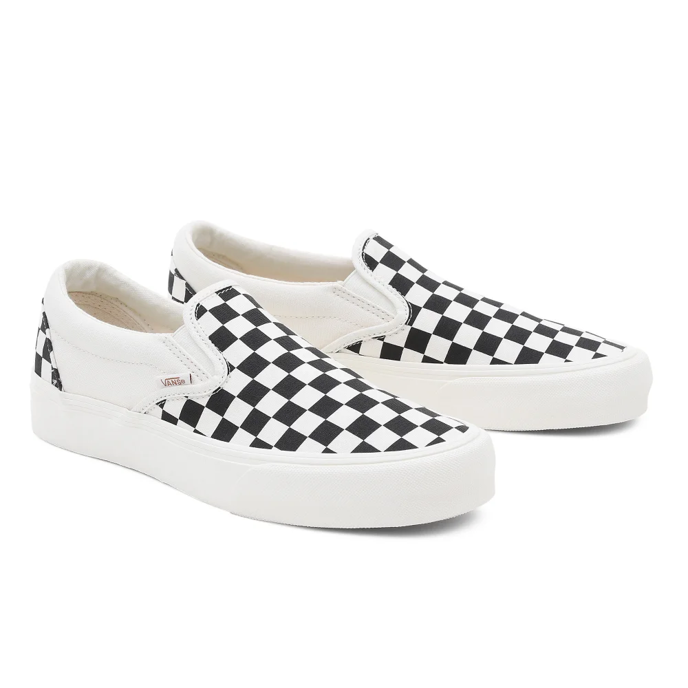 Vans Slip On VR3 VN0007NC1KP1 / schwarz