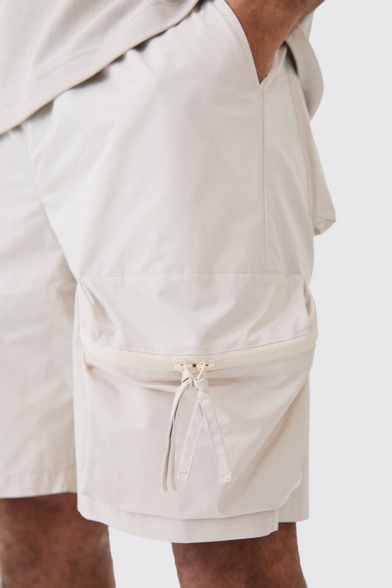 Elasticated Waist Relaxed 3d Cargo Shorts