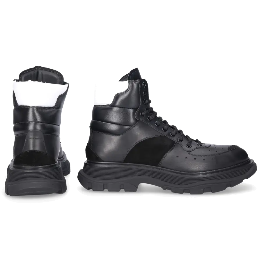 Alexander McQueen - Schnürboots WHRH6 Kalbsleder - schwarz