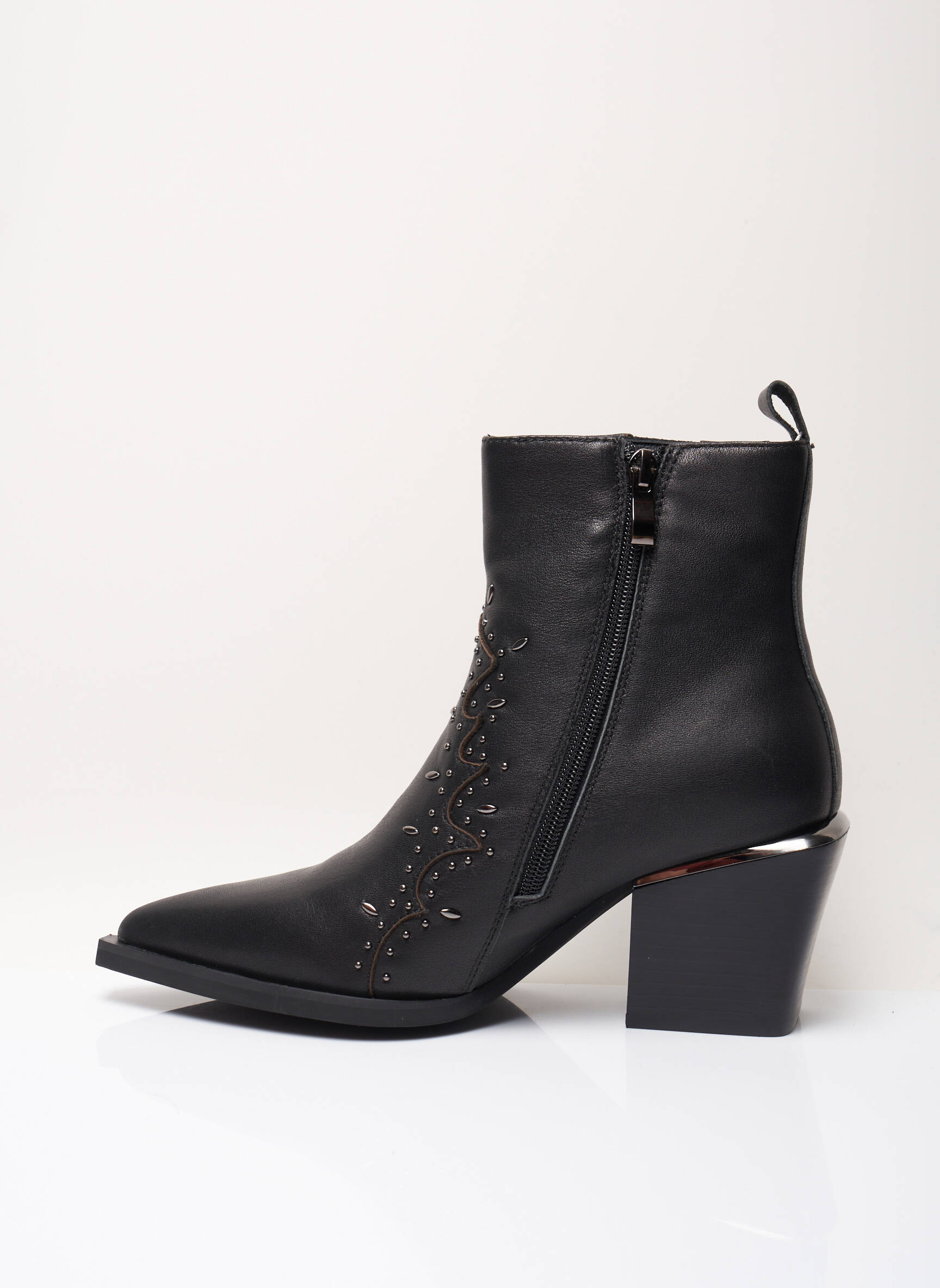 Alma En Pena Bottines Femme couleur noir