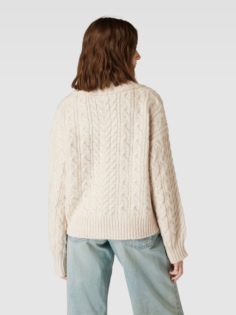Strickpullover mit V-Ausschnitt in beige