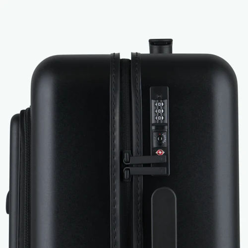 ORLY 4-wheel hard-shell suitcase with BIQ black pouch