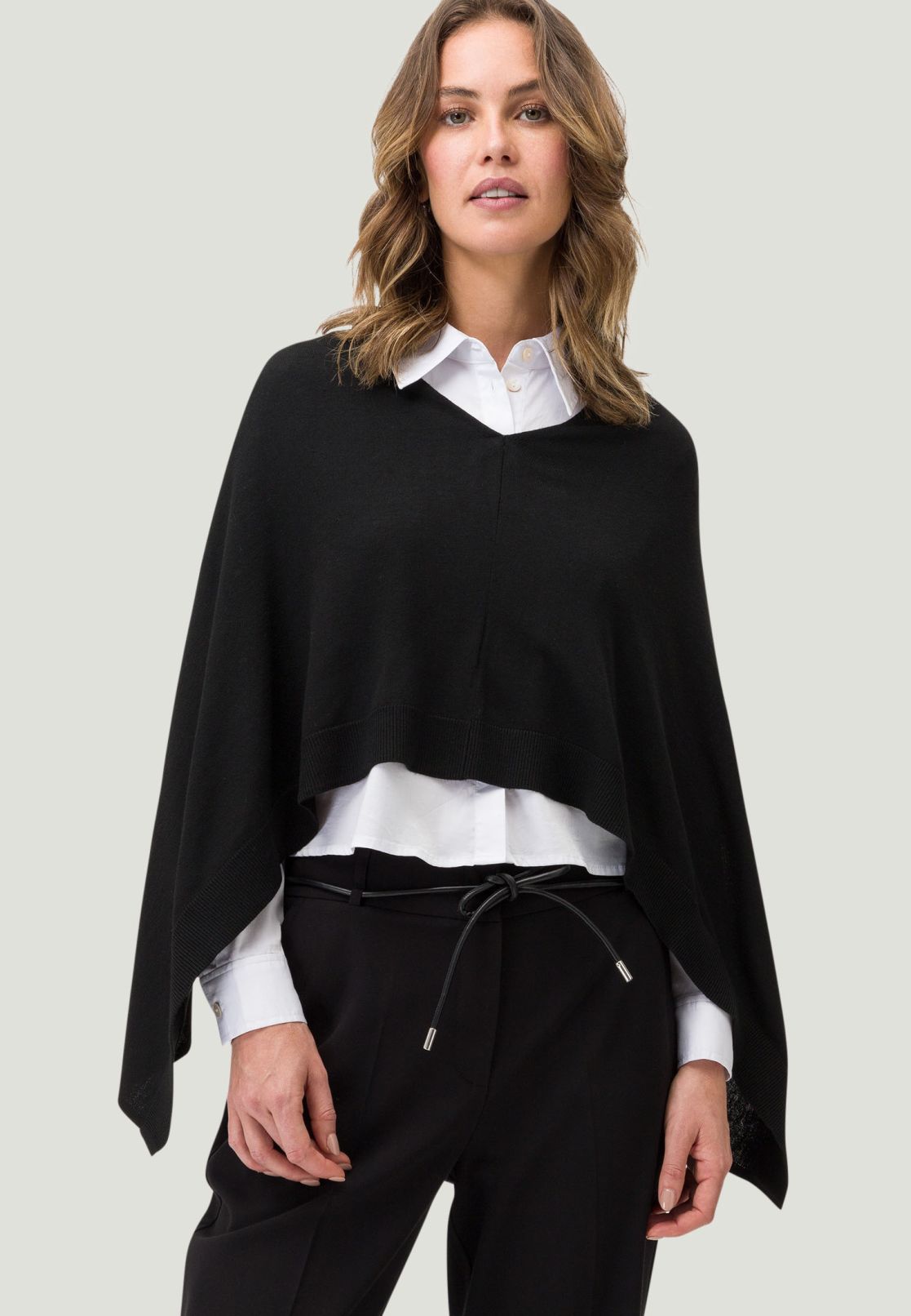 Poncho asymetrisch Feinstrick