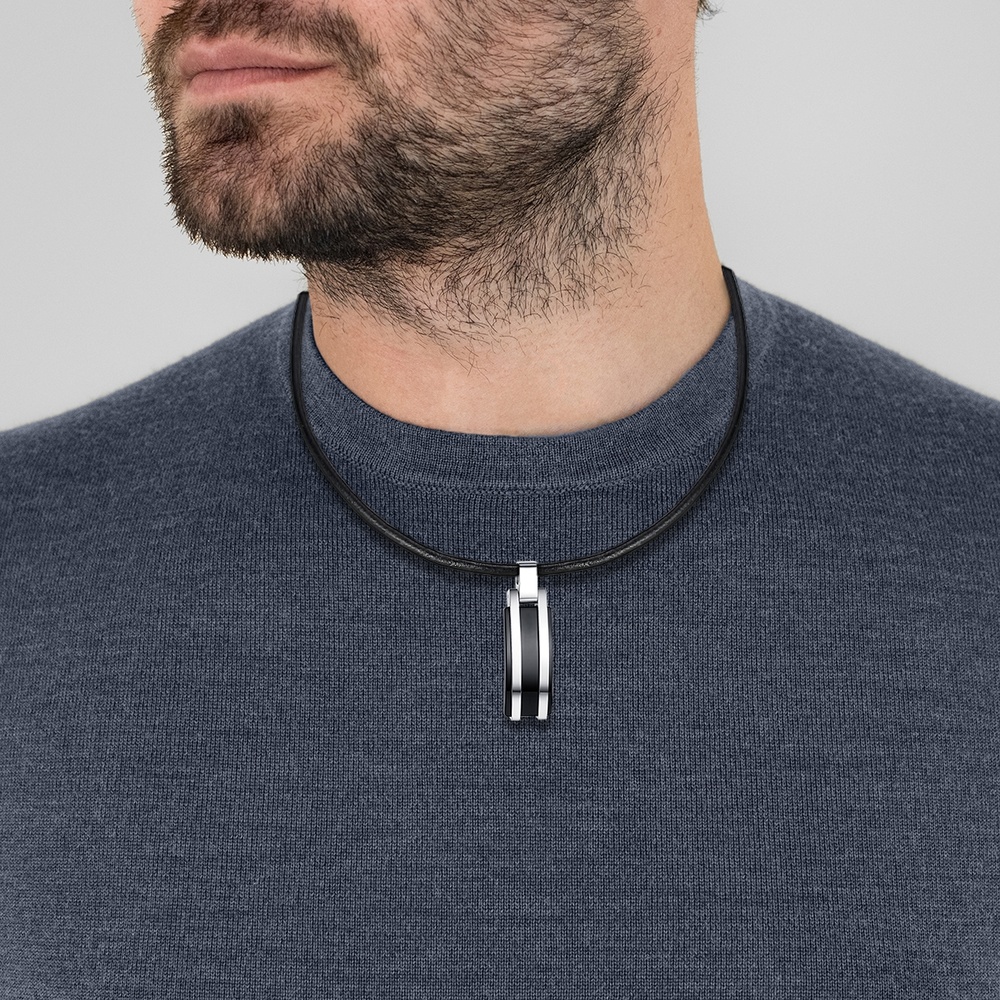 True Rebels Collier en cuir Cuir véritable en Noir collier
