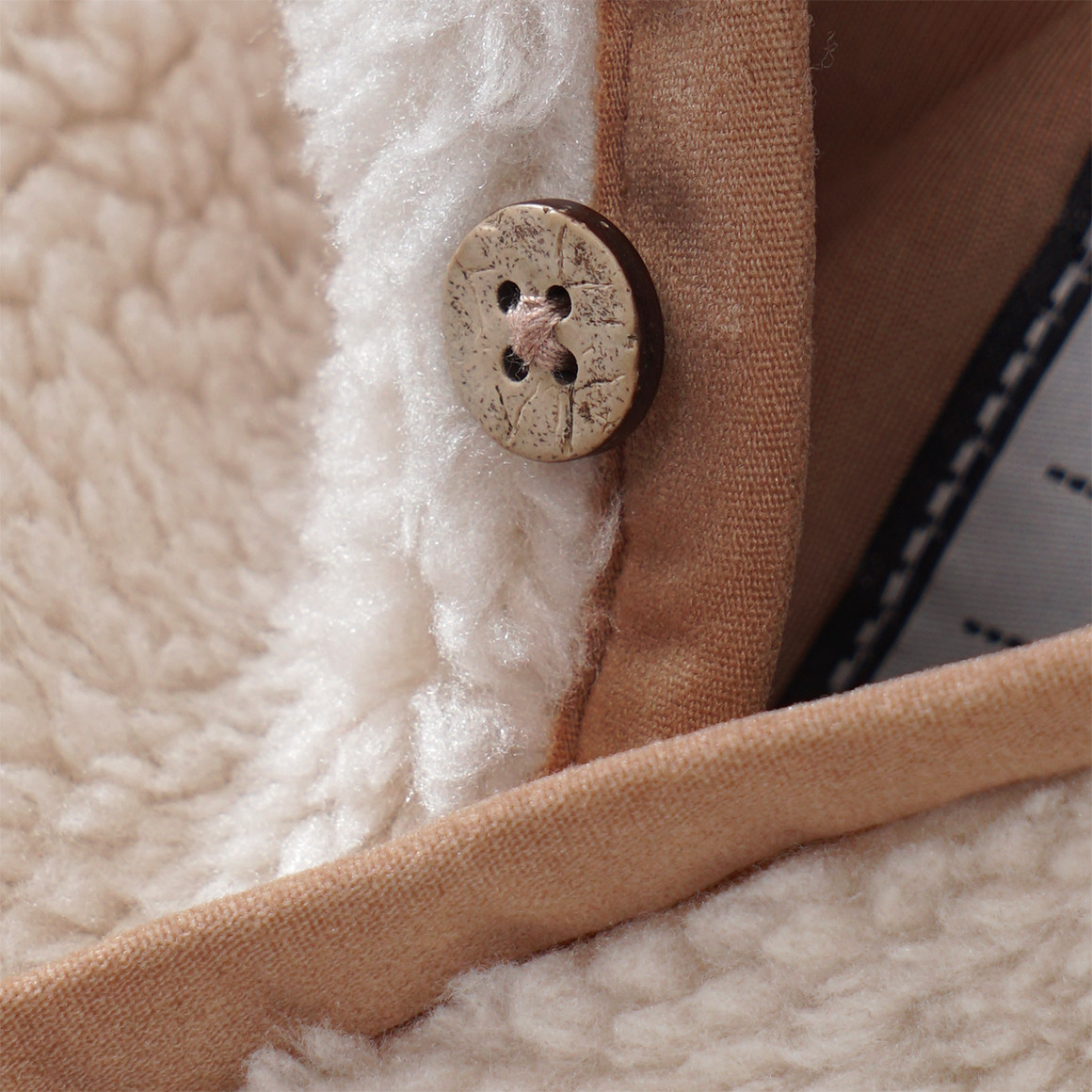 Newborn Kuscheloverall mit Knöpfung