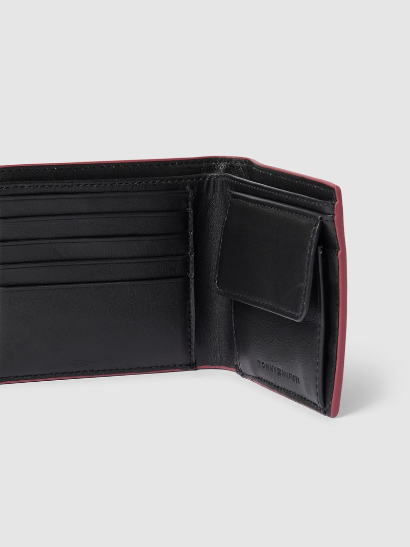 Portemonnaie mit Label-Details Modell 'STRUC' in schwarz