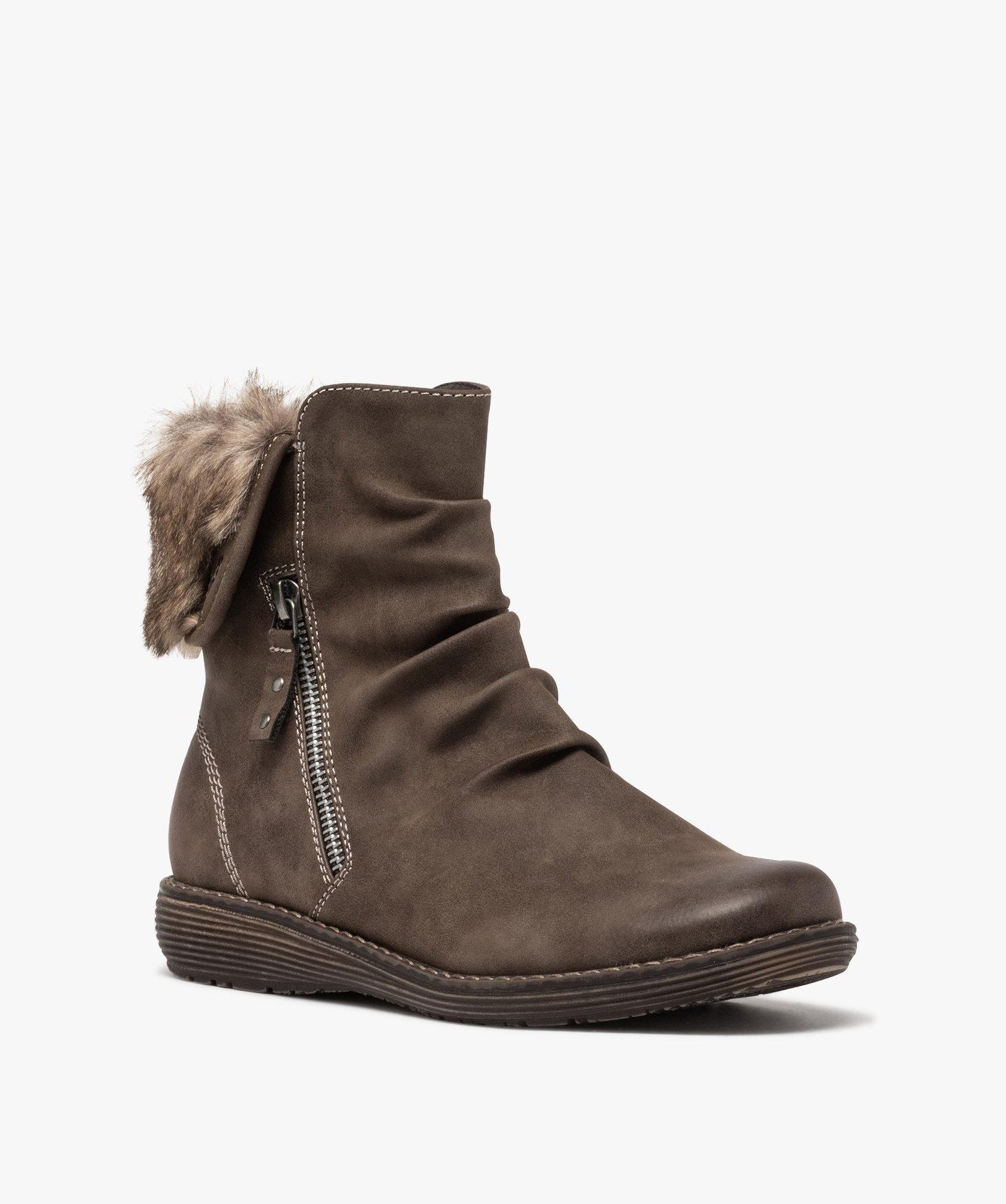 Boots fourrées femme à talon plat et zip décoratif | GEMO
