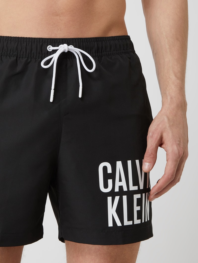 Badehose mit Label-Print in schwarz