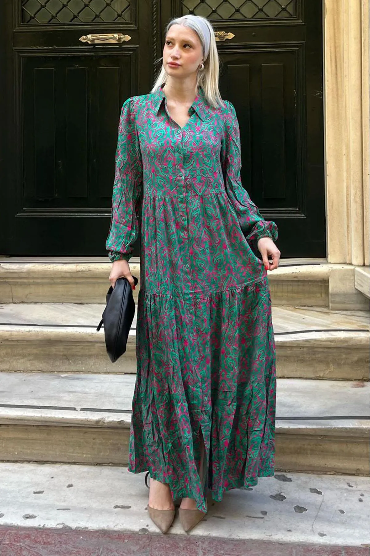 Madmext  Grünes, elastisches, geblümtes Kleid mit halben Knöpfen und Rollkragen, MG2029