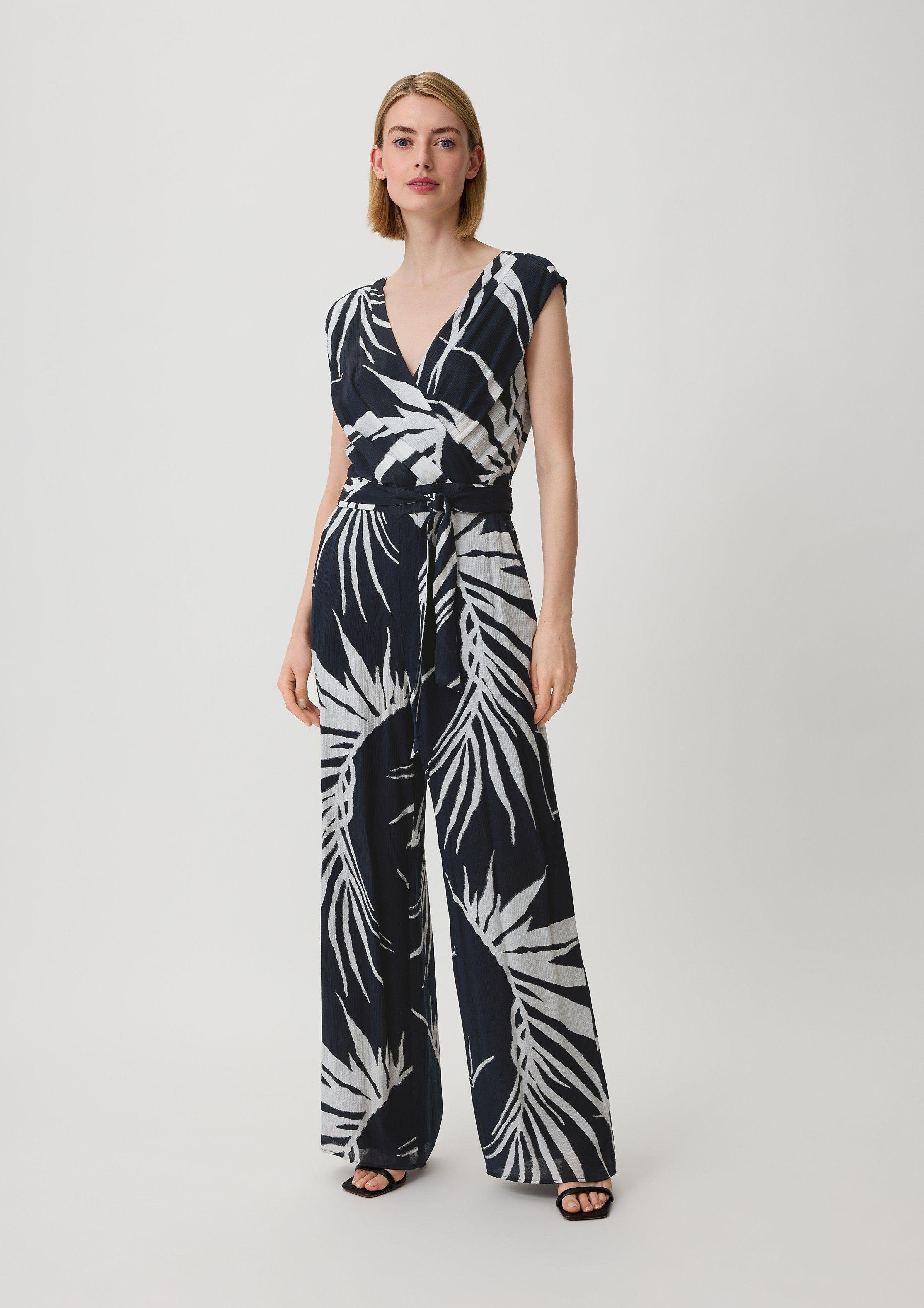 Comma Overall Jumpsuit aus Viskosemix Teilungsnähte