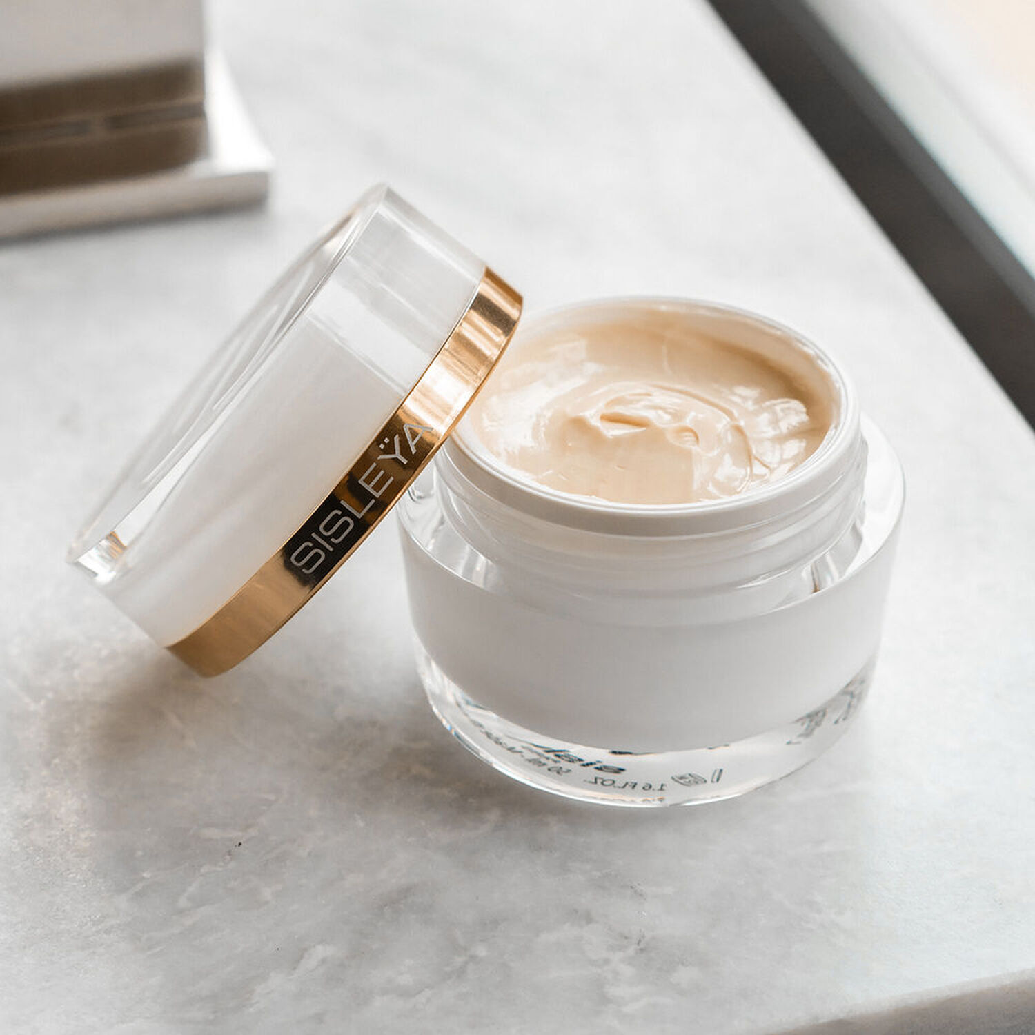 Sisley Sisleÿa L'Integral Soin Visage Anti-Age