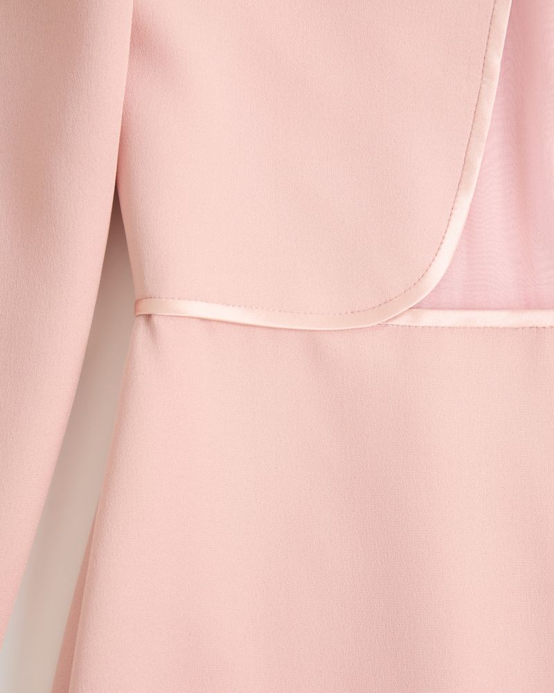 Vestido midi Cady Couture com penas