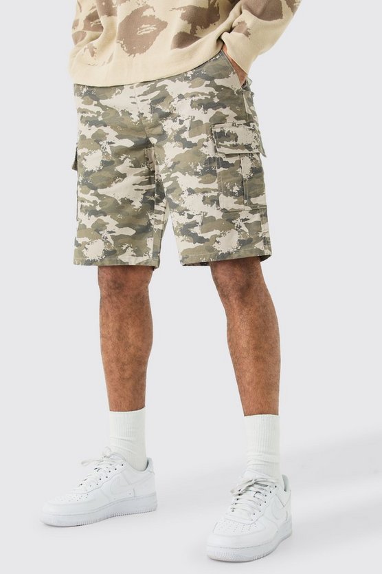 Lockere Camouflage Cargo-Shorts