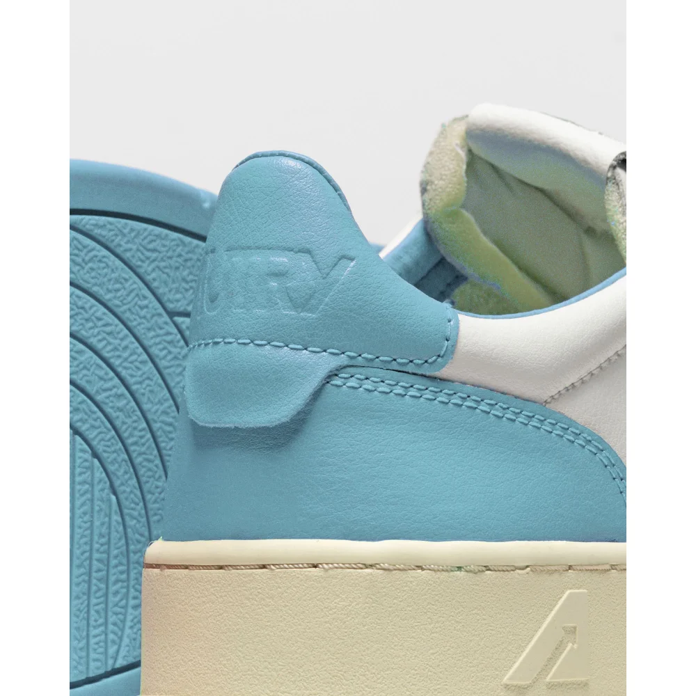Autry Medalist WMNS Low AULWWB08 / weiss