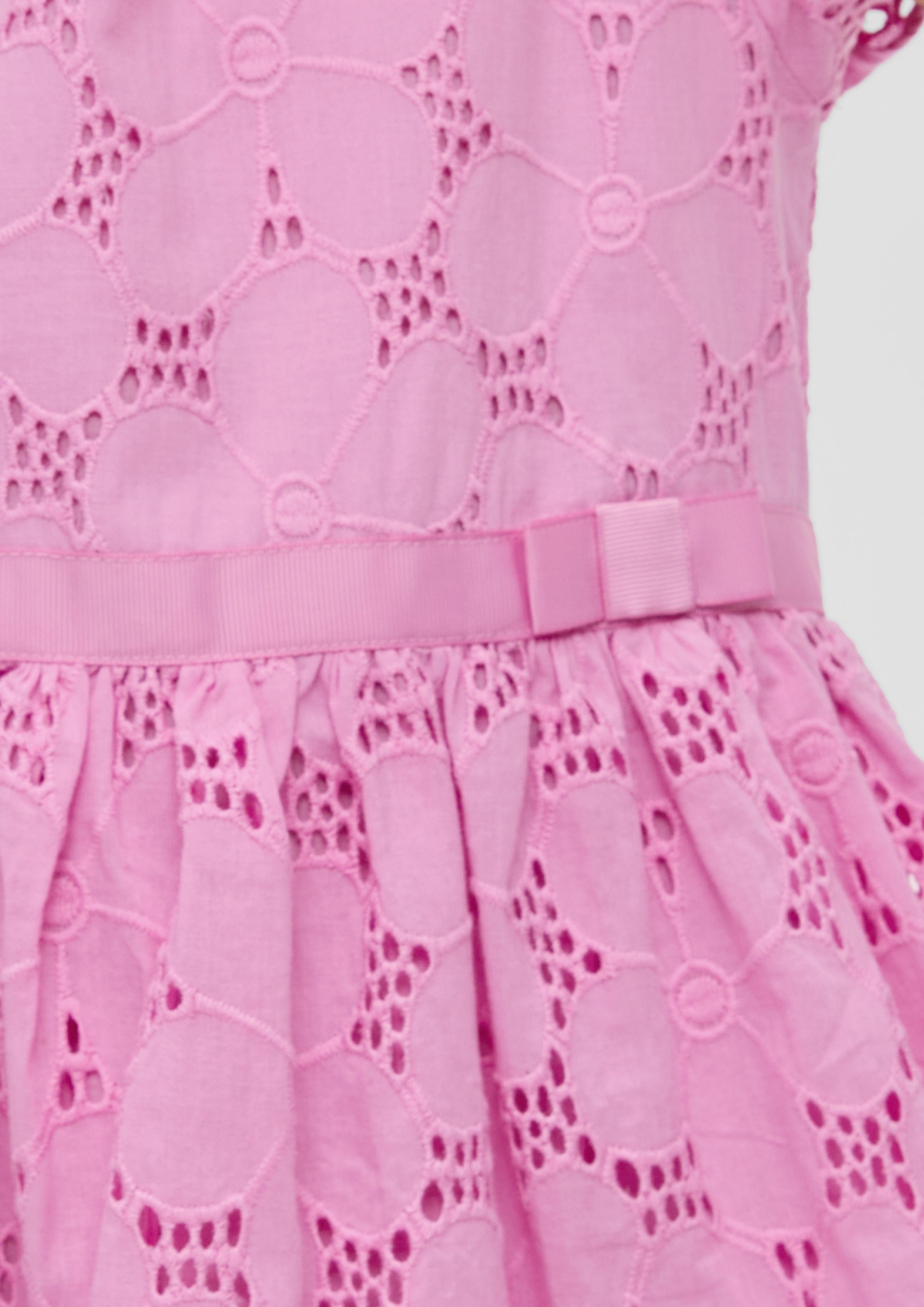 Festliches Kleid aus Lochspitze  2140050-4442