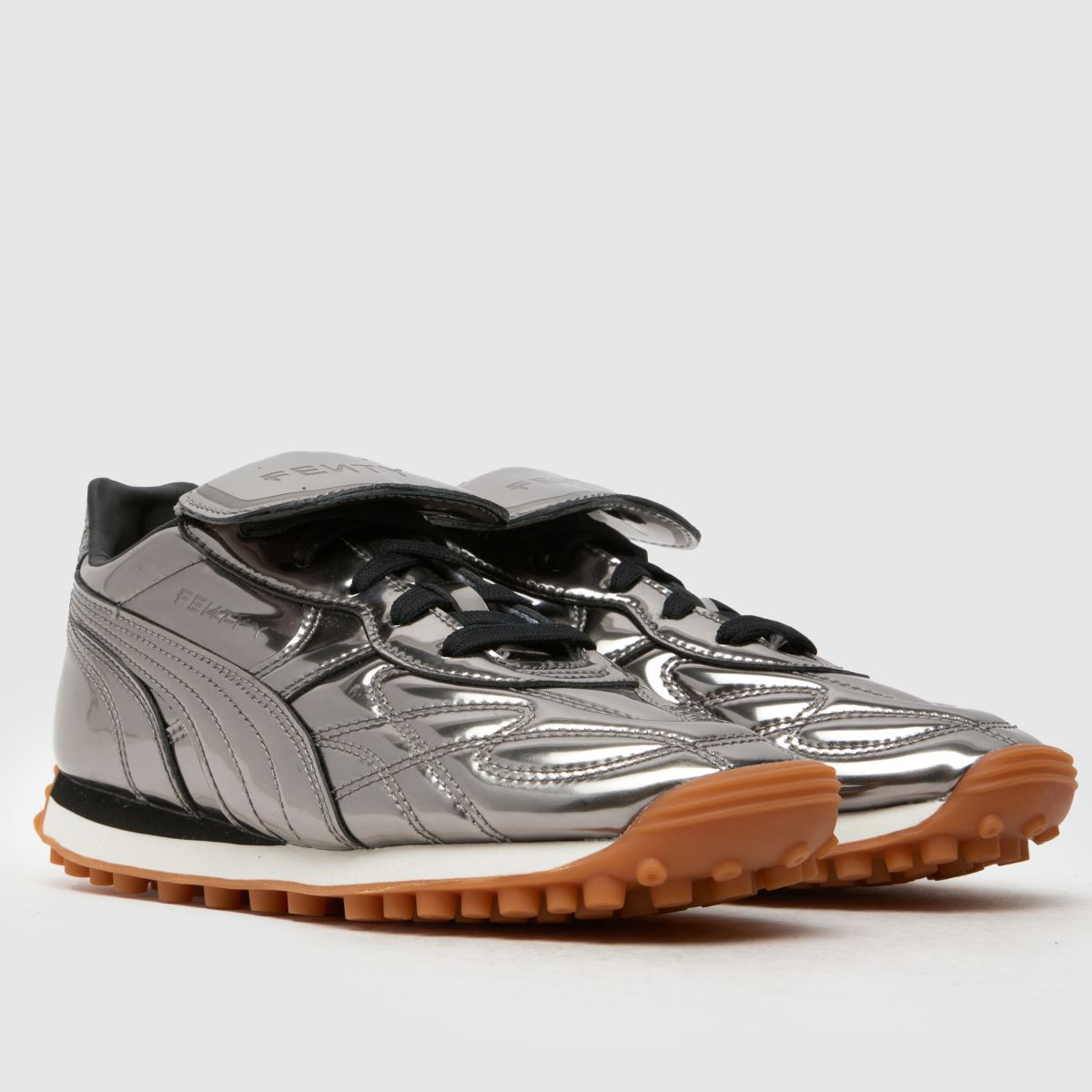 PUMA silverfärgade x fenty avanti flickor juniorträningsskor