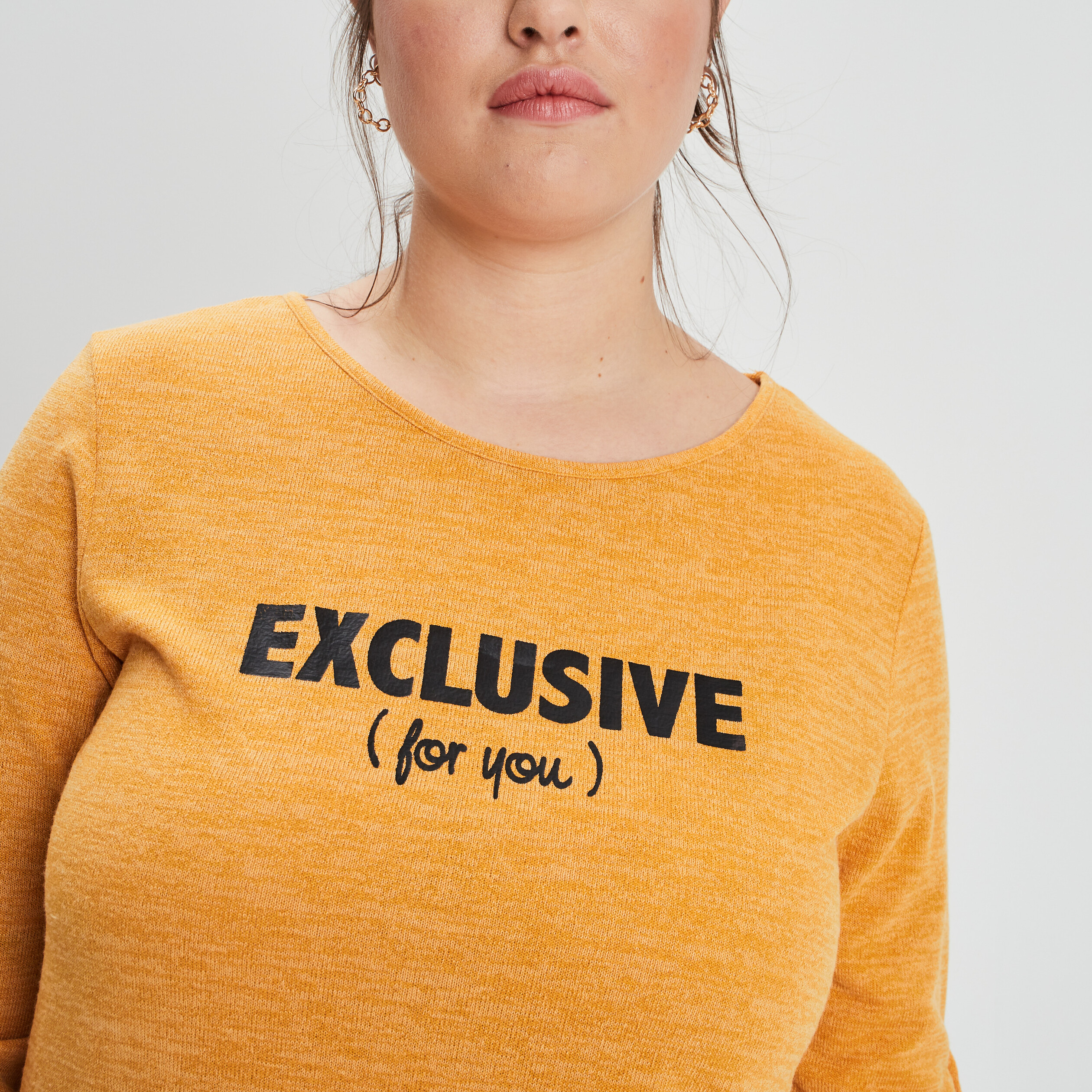 Pull manches 3 4 col rond jaune moutarde femme grande taille | La Halle