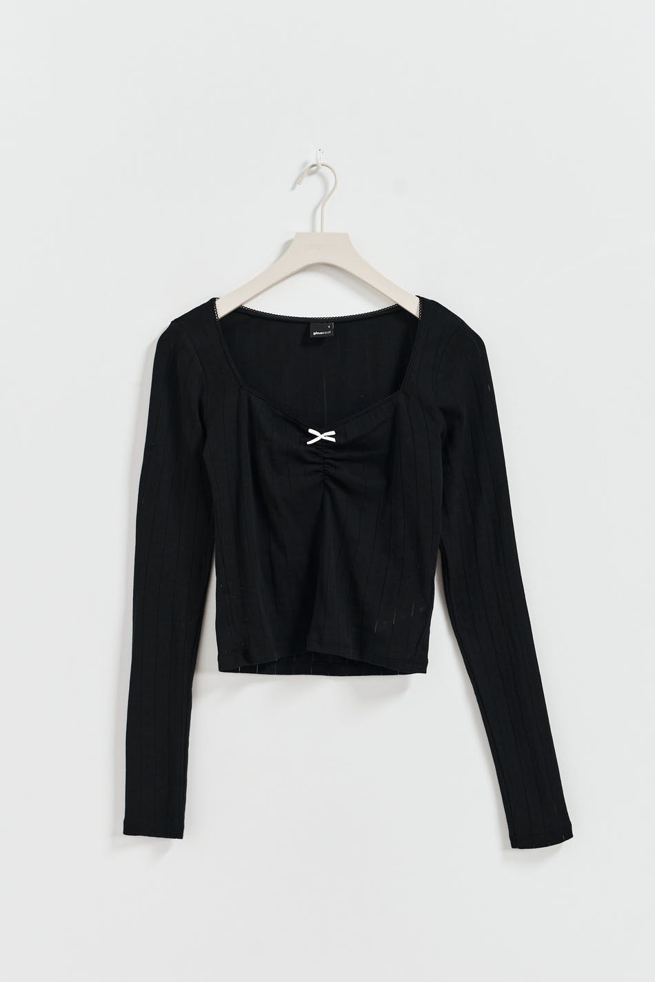 Pointelle bow top