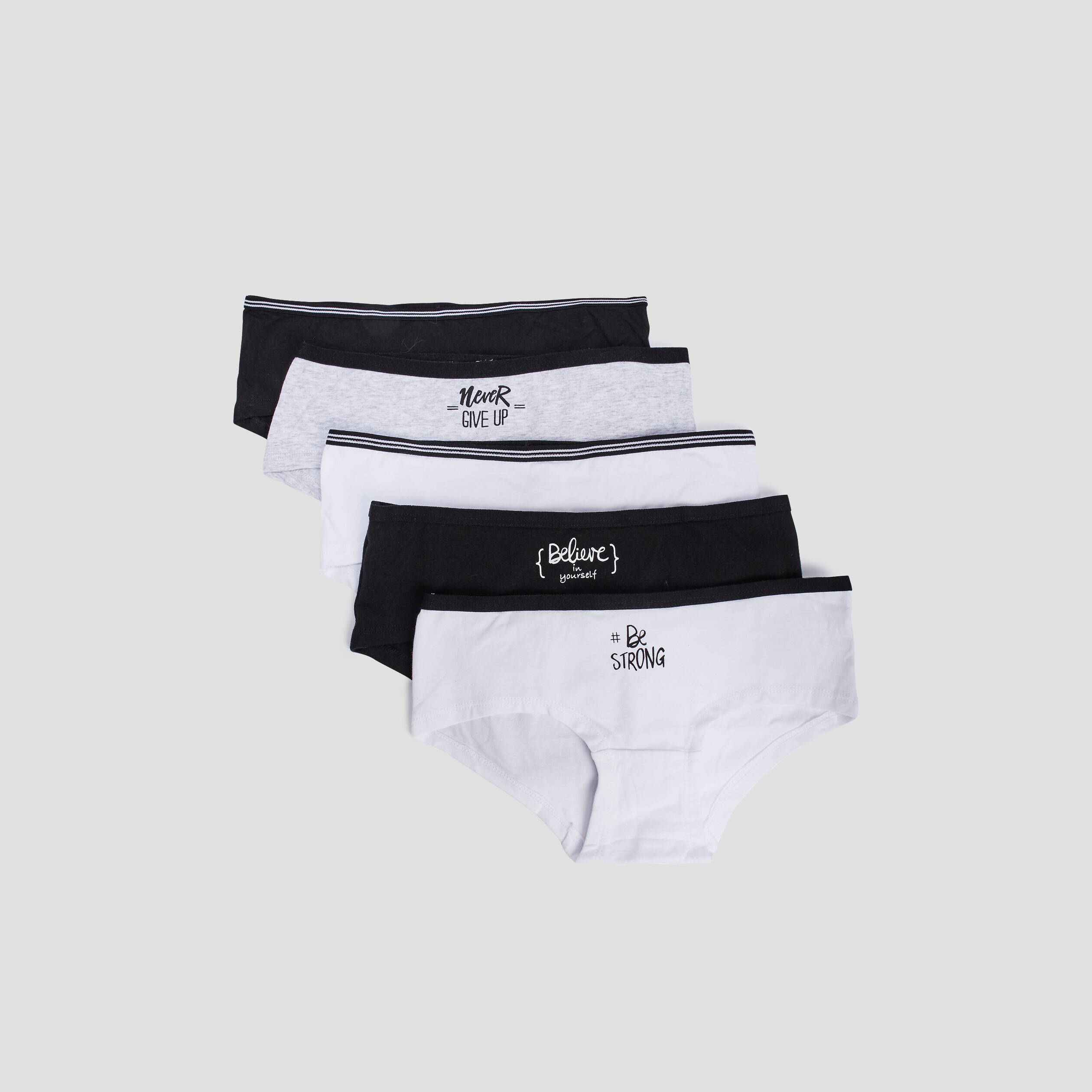 Lot 5 shortys noir fille | La Halle