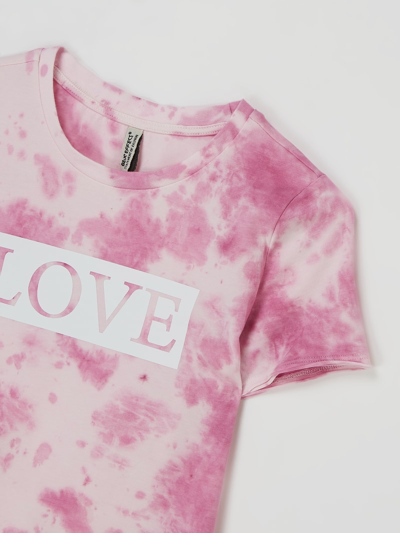 T-Shirt im Batik-Look in pink