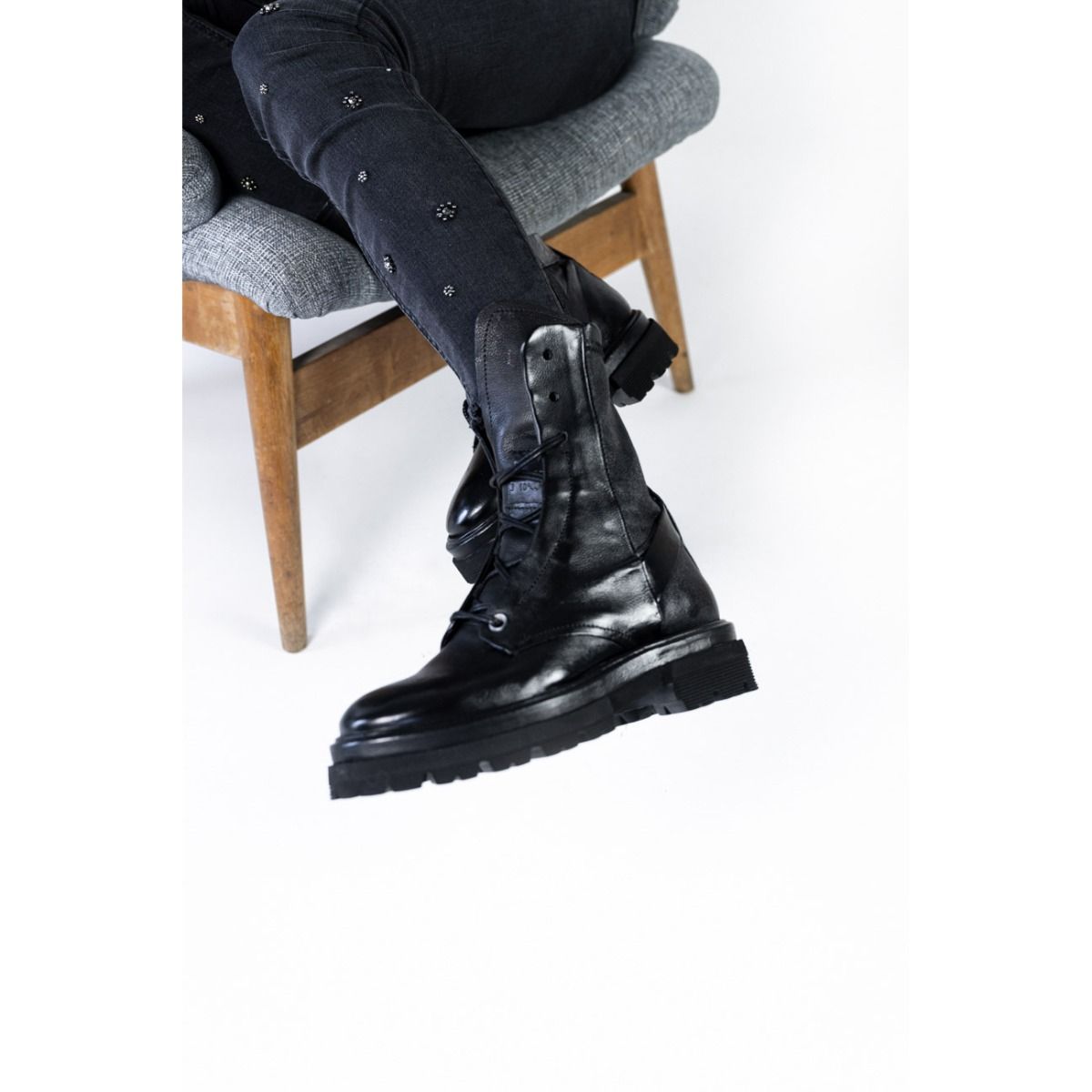 AS98  A59202 - Noir