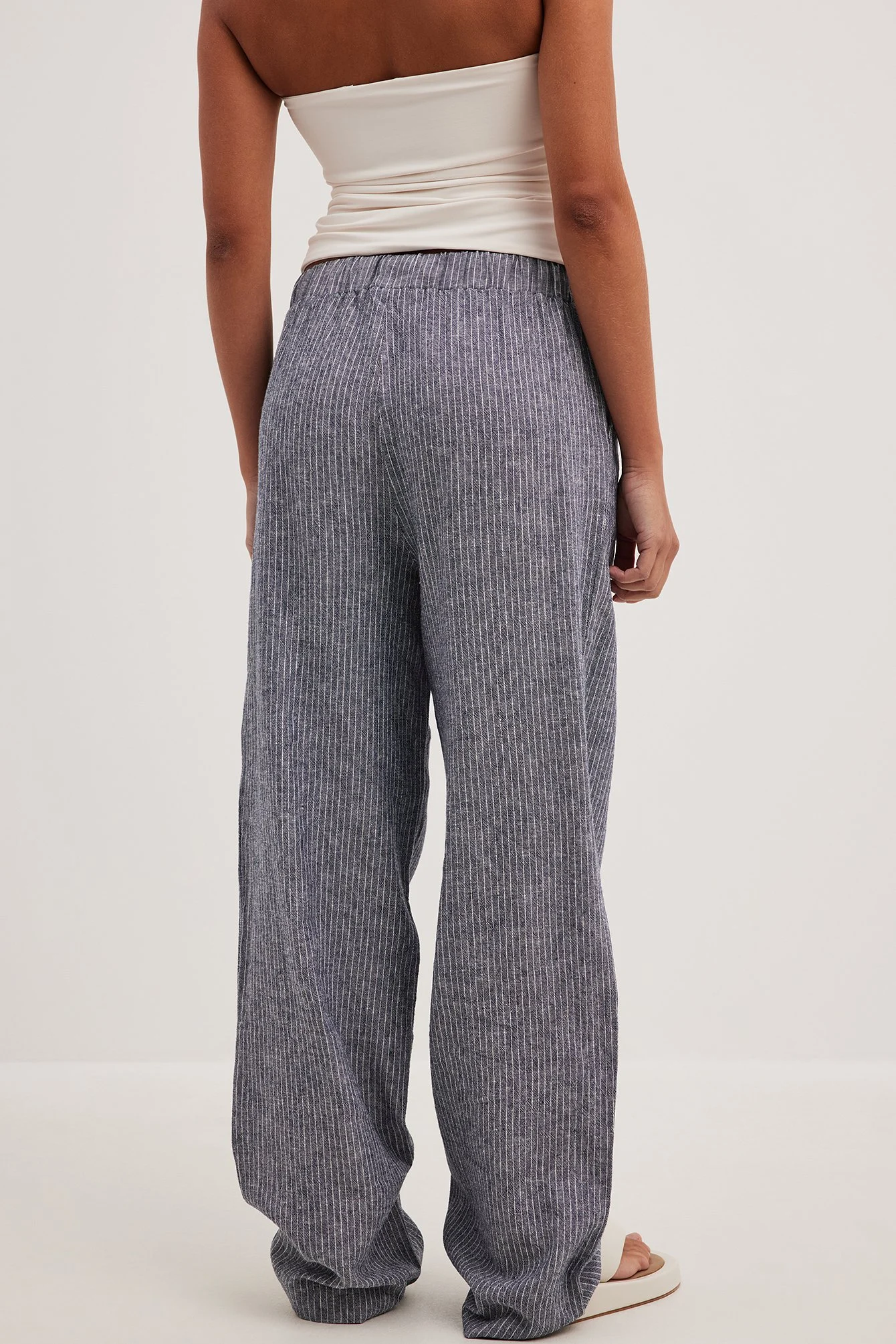 Gestreifte Leinenhose mit elastischer Taille