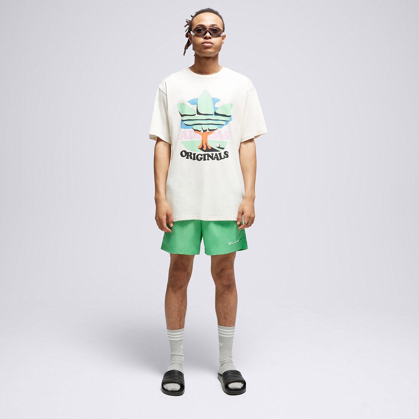 CHAMPION SHORTS BEACHSHORT Grün