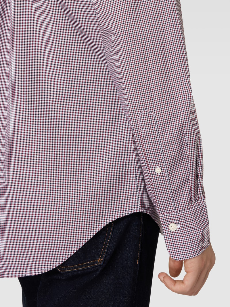 Regular Fit Freizeithemd mit Label-Stitching Modell 'POPLIN' in bordeaux rot