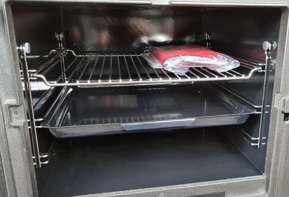 Plamen Festbrennstoffherd Slavonac Weiß links, 8,00 kW