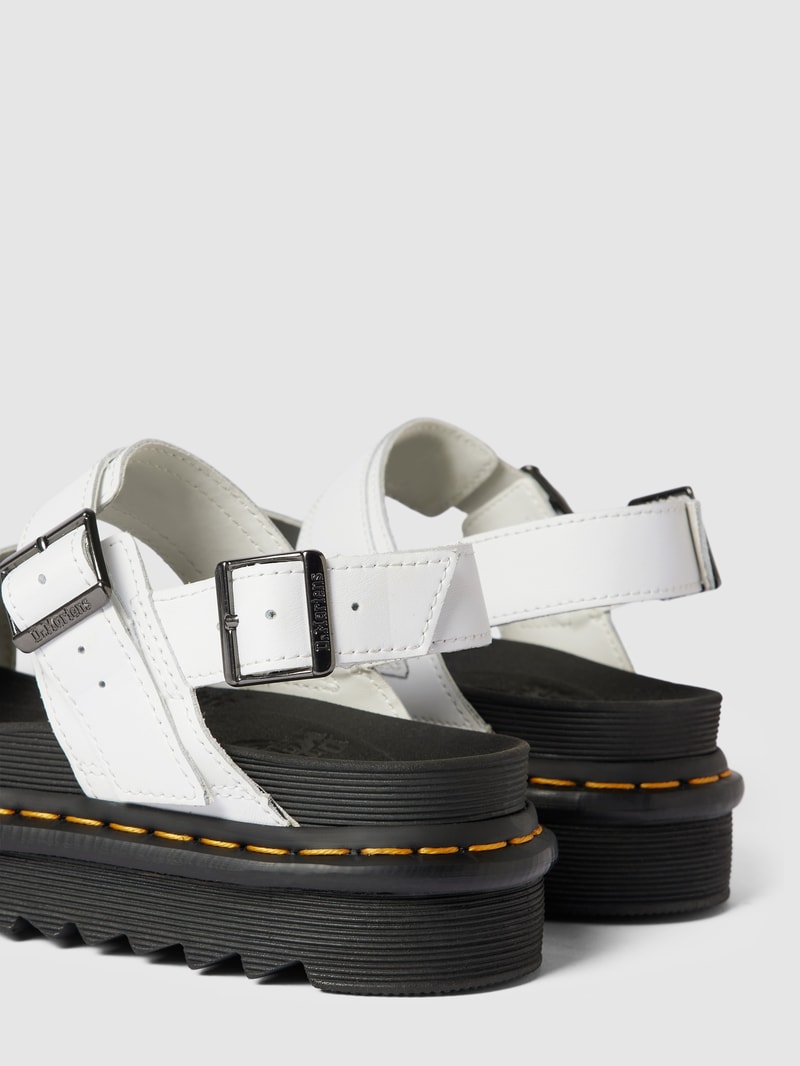 Sandalen mit Dornschließe Modell 'Voss' in weiß