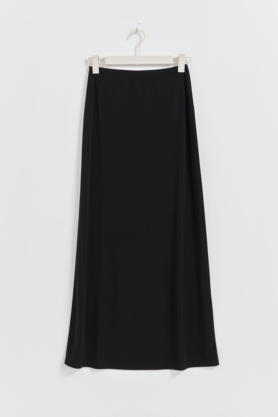 Low waist maxi skirt