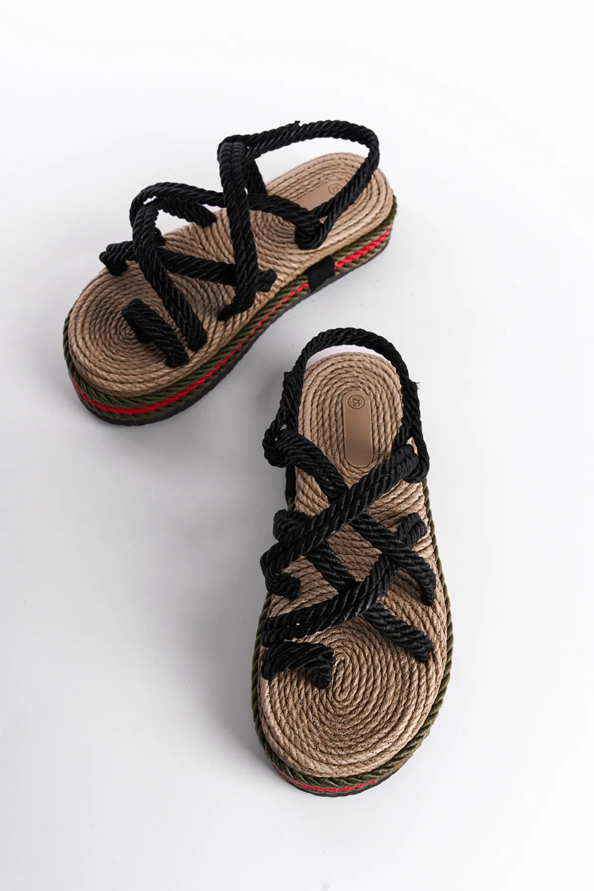 Capone Outfitters  Damen-Sandalen mit Keilabsatz und Schnürung