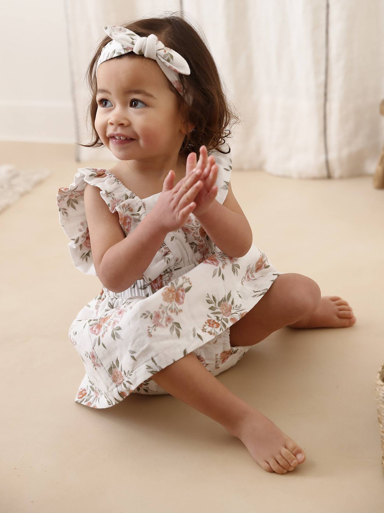 Ensemble 3 pièces bébé robe, bloomer et bandeau assorti blanc