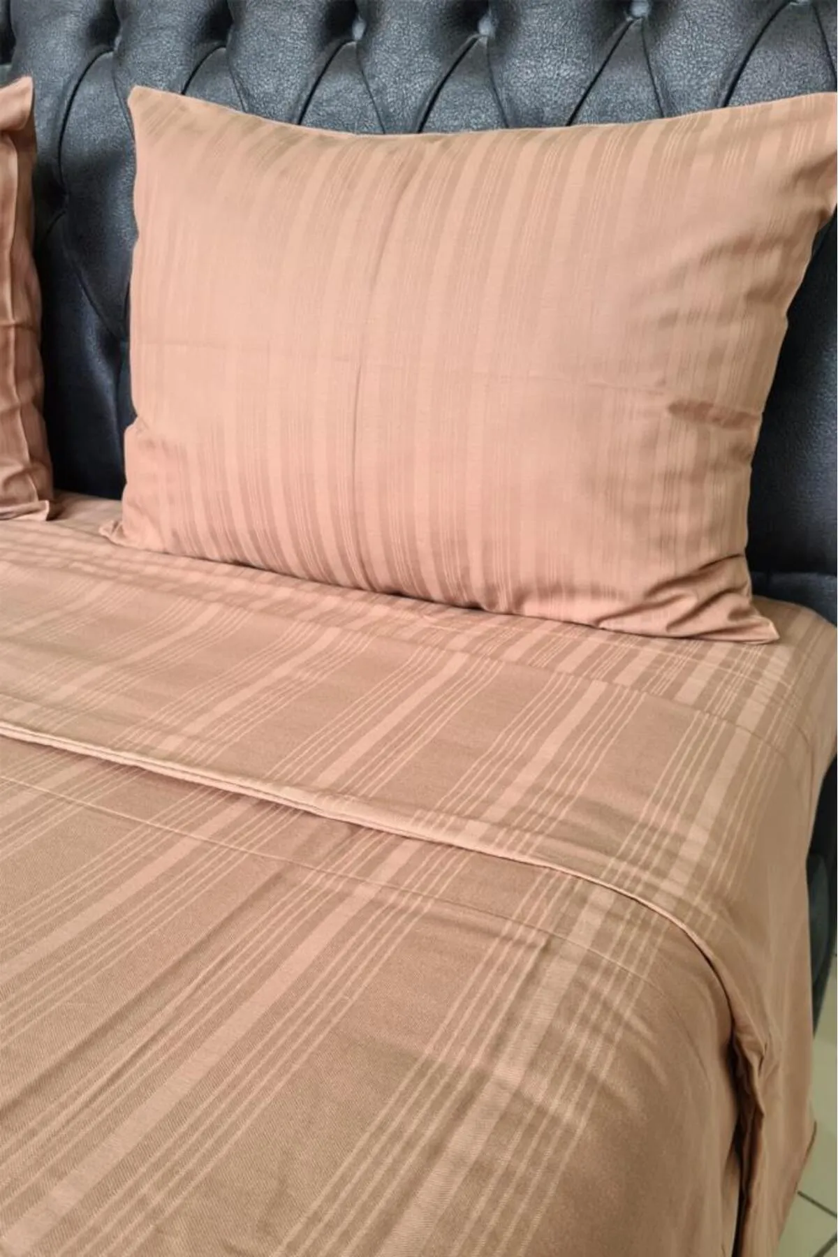 Çeyiz Diyarı  Satin-Kinox-Dobby-Doppelbettbezug-Set, braun