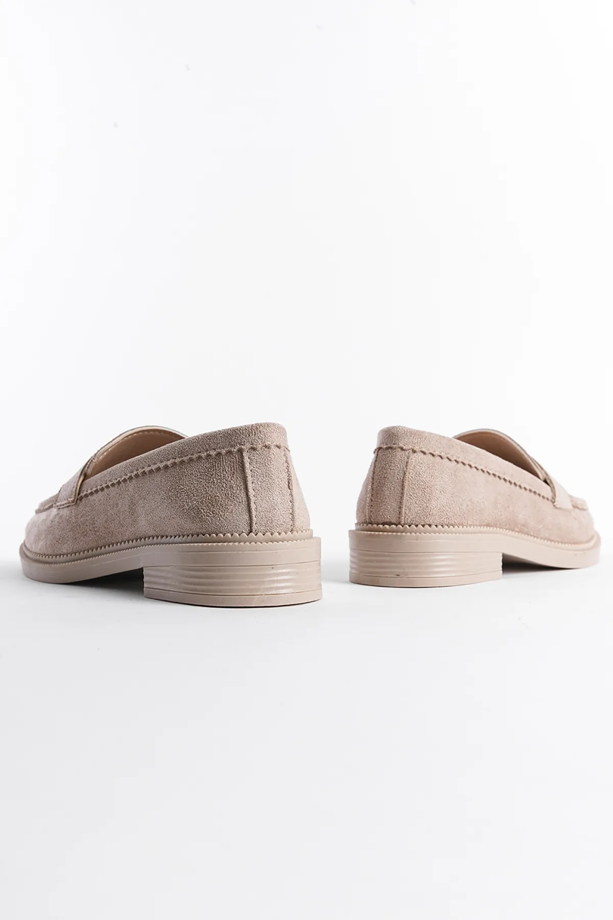 Capone Outfitters  Loafer