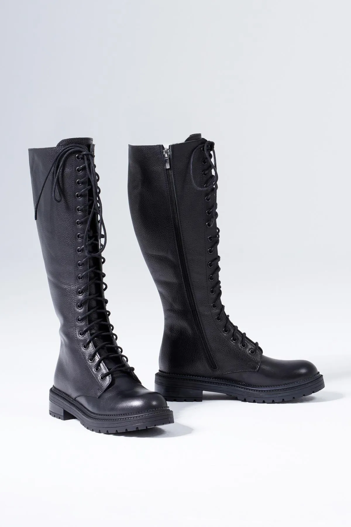 CZ London  Lange Schnürstiefel für Damen aus echtem Leder für den Winter mit rutschfester Sohle